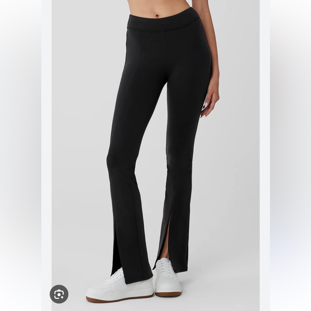 ALO Yoga High Waisted Black Flare Leggings XS
